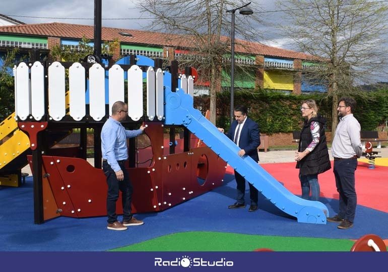 El Ayuntamiento adjudica por casi 500.000 euros la mejora de 14 parques infantiles