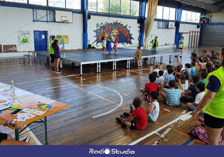 Actividad 'Got Talent' en el campamento de verano de Suances