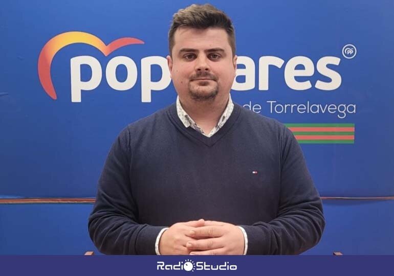 El portavoz de los 'populares de Torrelavega, Miguel Ángel Vargas