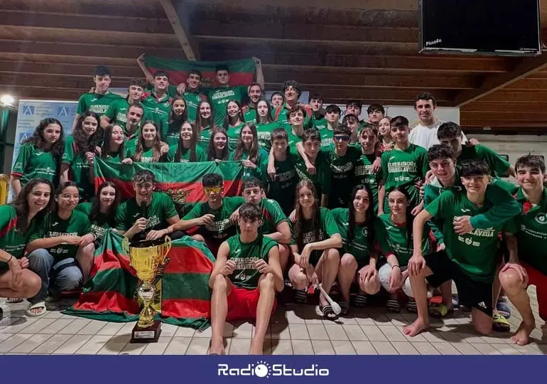 El Club Natación Torrelavega revalida su triunfo en la Copa Federación | Foto: CNT